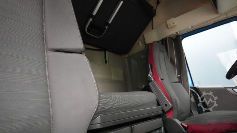 Standard-SZM Volvo FH 480 LNG Globetrotter tractor unit