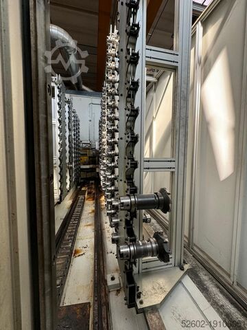 Horizontales Bearbeitungszentrum BURKHADT & WEBER MCX 1200