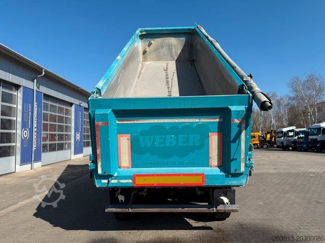 Tipper semitrailer SCHMITZ CARGOBULL Cargobull SKI 24 SL8.3 Kippaufl. 3 Achse