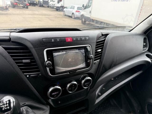 Transporter mit Koffer IVECO Daily 35C16 3,0L Koffer LBW 750kg Euro6E Seitent