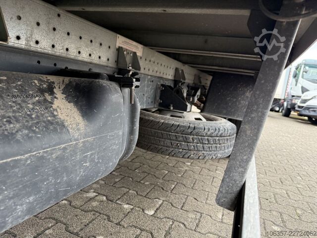 Transporter mit Koffer IVECO Daily 35C16 3,0L Koffer LBW 750kg Euro6E Seitent