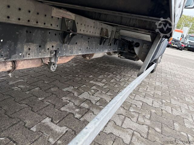 Transporter mit Koffer IVECO Daily 35C16 3,0L Koffer LBW 750kg Euro6E Seitent