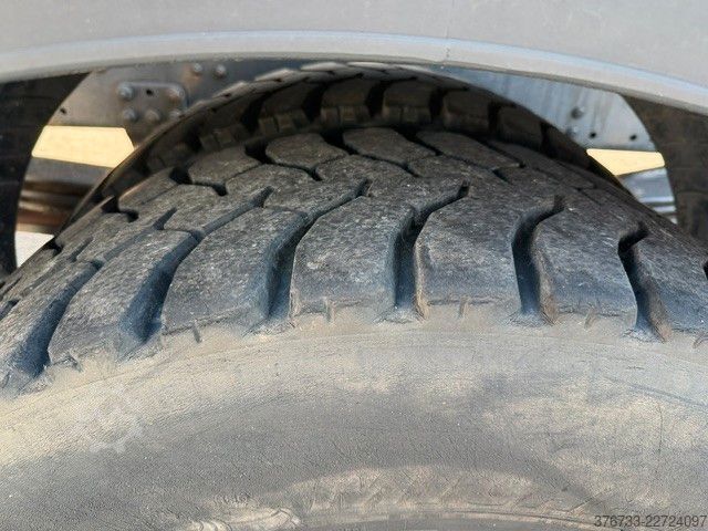 Dreiseitenkipper LKW IVECO AD190T33 4x2 E6C Meiller 3-Seiten-Kipper Klima