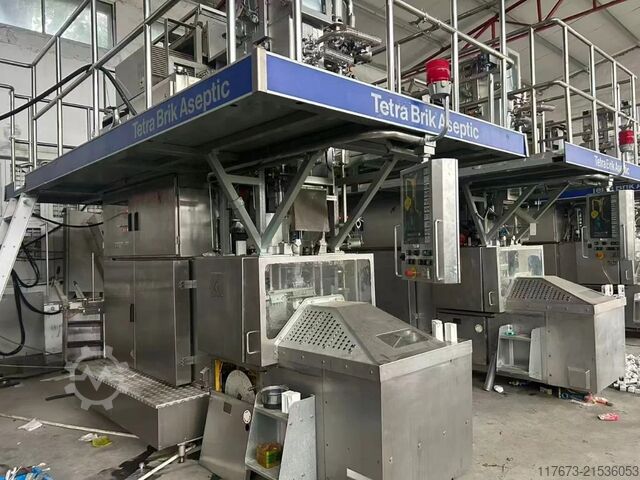 Gebrauchte Tetra Pak-Maschine für UHT-Vollmilch. Tetra Pak® 