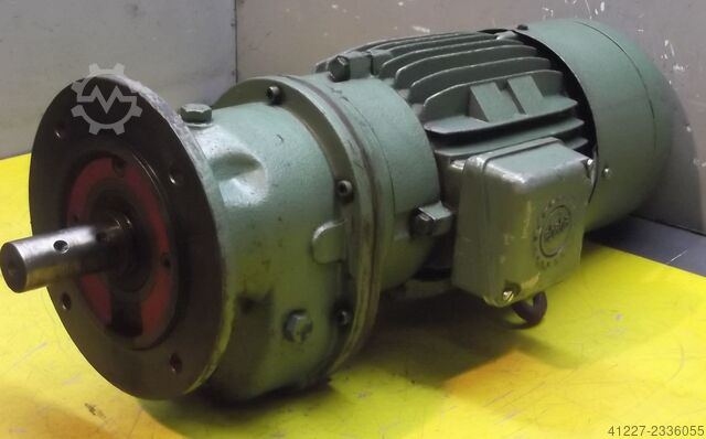 Gear motor 2.2 kW 223 rpm Bockwoldt CB2-100I/4DFBR