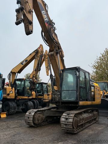 Kettenbagger CATERPILLAR 323 F