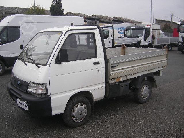Transporter mit Kipper Piaggio Mod. Vers. Porter