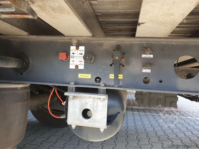 Semi-trailer with walking floor Fliegl SDS 390 Schubboden