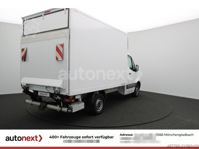 Transporter mit Koffer MERCEDES-BENZ Sprinter 316 Aut.*Ladebordwand* AHK 3,5t+Navi 31