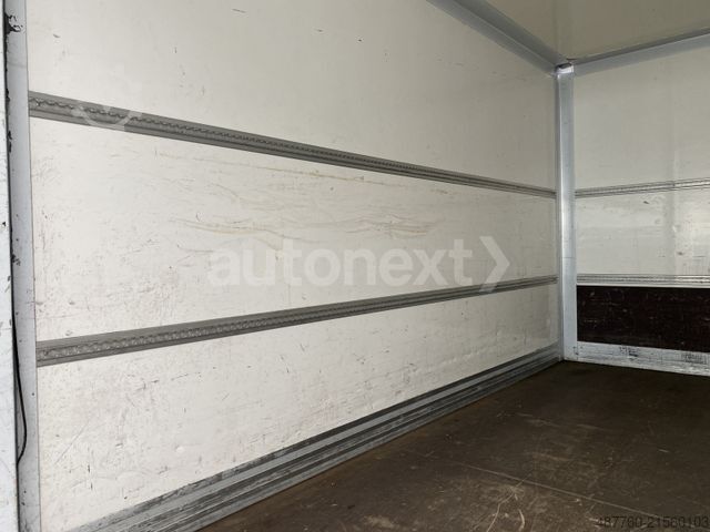 Transporter mit Koffer MERCEDES-BENZ Sprinter 316 Aut.*Ladebordwand* AHK 3,5t+Navi 31