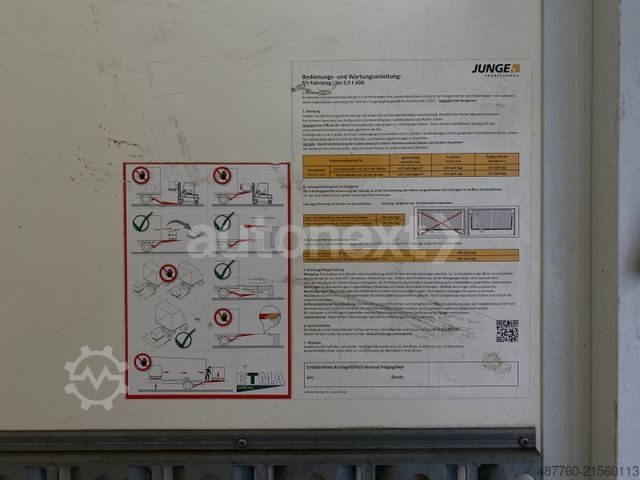Transporter mit Koffer MERCEDES-BENZ Sprinter 316 MAXI *Ladebordwand* Klima (6206)