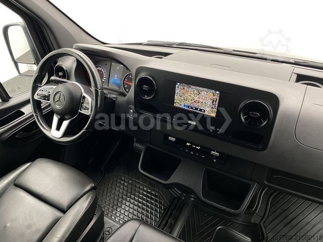 Pritschenwagen MERCEDES-BENZ Sprinter 319 DoKa Aut. * V6 * 7-SITZE+AHK 2,8t