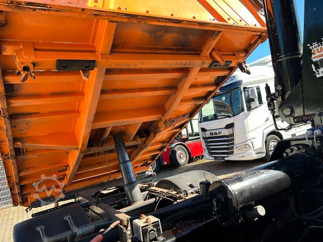 Dreiseitenkipper LKW DAF 16.250LF Meiller 3-Skipper +MKG HLK106-HP Kran