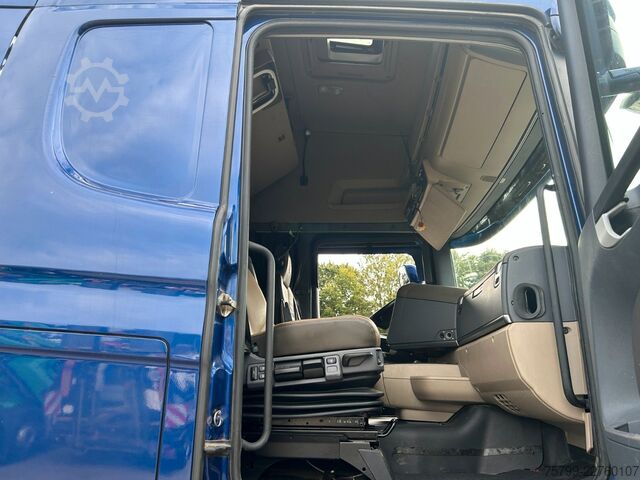 Standard SZM SCANIA R 580 V8 SZM TOPLINE mit Hydrl. Pumpe 6x4