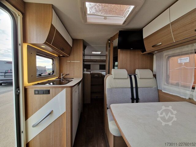 Semi-integrated camper CARADO T337 PRO 140PS Automat