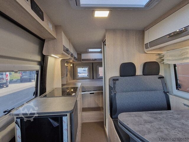 Campervan PÖSSL Summit 600 Plus Automat Markise Solar Navi AHK