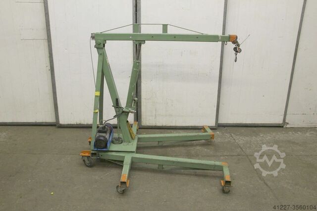 Mobiler Motorheberkran 2,3 m Unbekannt