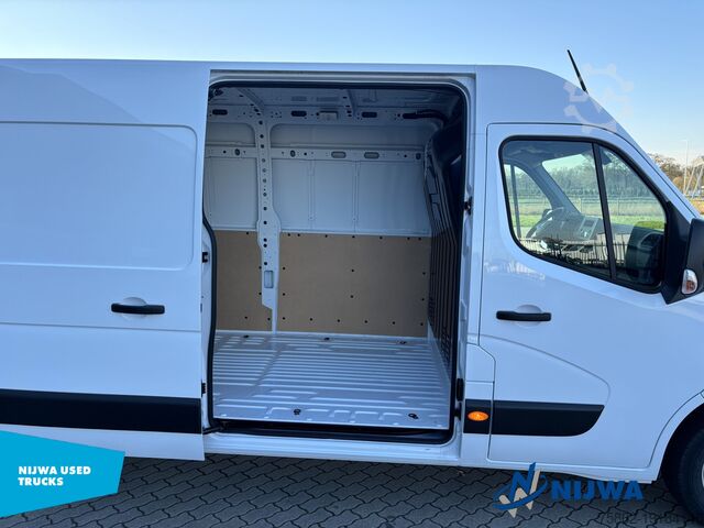 Hochdachkombi Renault Master 135 L3H2 Parkeersensoren + Cruise control