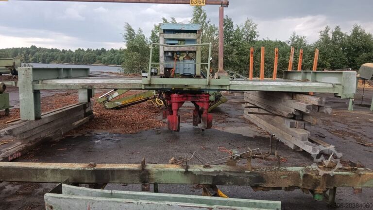 Holzwender SPRINGER Revolver log turner