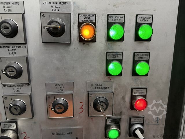 Hydraulische Presse Loire Gestamp 2500-600-200/50