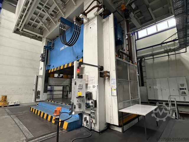 Hydraulische Presse Loire Gestamp 2500-600-200/50