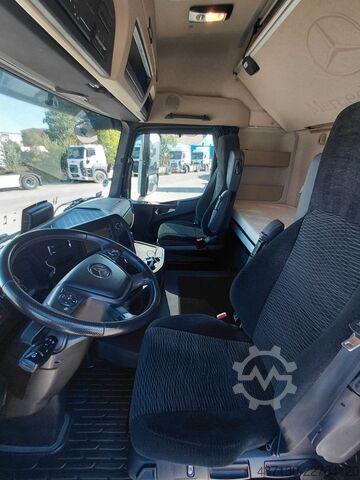 Standard tractor unit MERCEDES-BENZ MERCEDES ACTROS F 1851