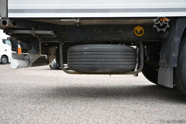 Kühlsattelauflieger KRONE SDR 2Deck FP60 SLXi 300 Lifting Axle