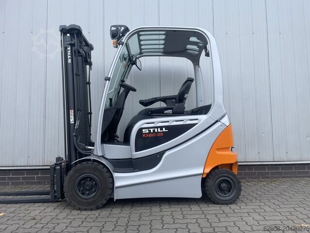 Electric 4-wheel forklift Still RX60-25 | 3653 Bst. | Batterie 88%