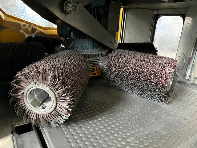 Bürstmaschine Fladder AUT-1000 VAC