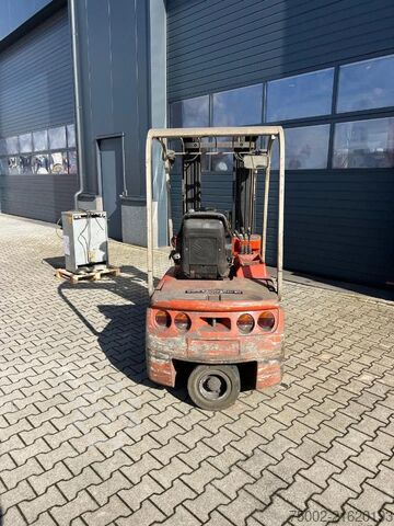 Gabelstapler CESAB CBE 15T  CBE 15T electric / triplex / sideshift