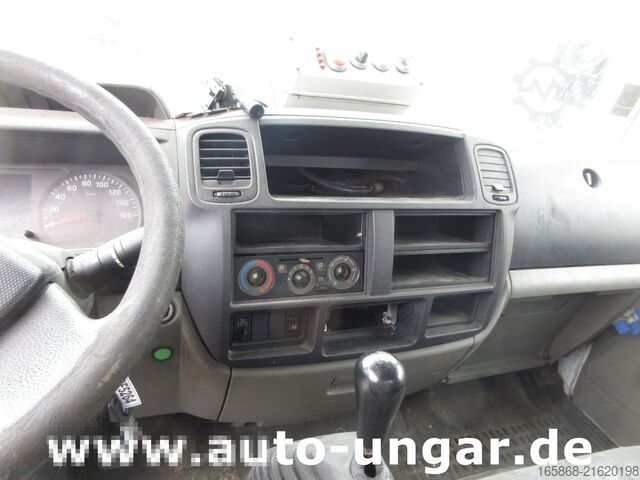 Müllwagen Nissan Cabstar NT4000 Ersatzteiltzräger / spare