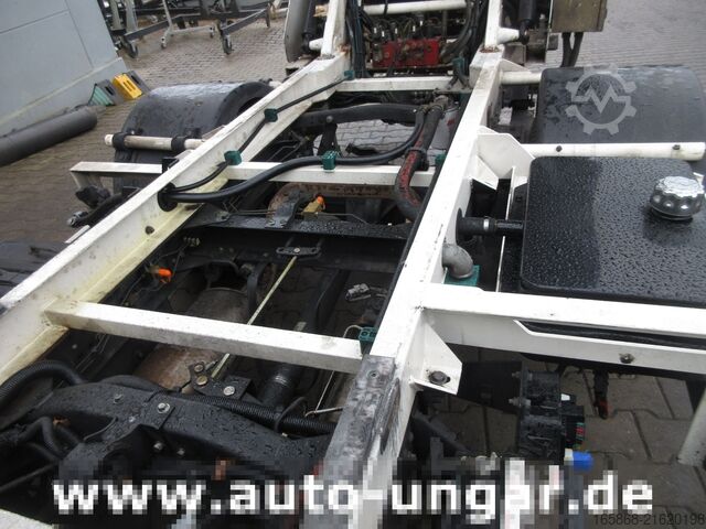 Müllwagen Nissan Cabstar NT4000 Ersatzteiltzräger / spare
