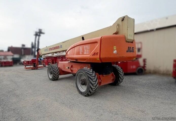Telescopic boom lift JLG 1350SJP