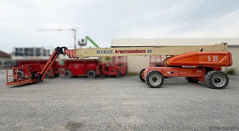 Telescopic boom lift JLG 1350SJP