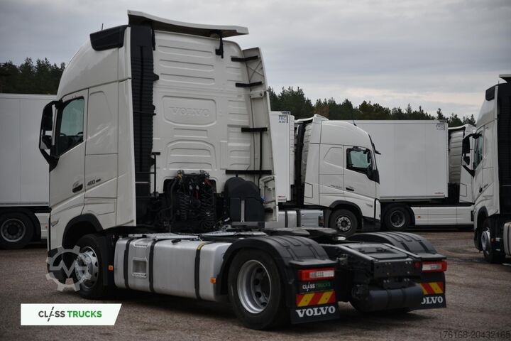 Standard tractor unit VOLVO FH 460 Globetrotter XL Varios i-Save