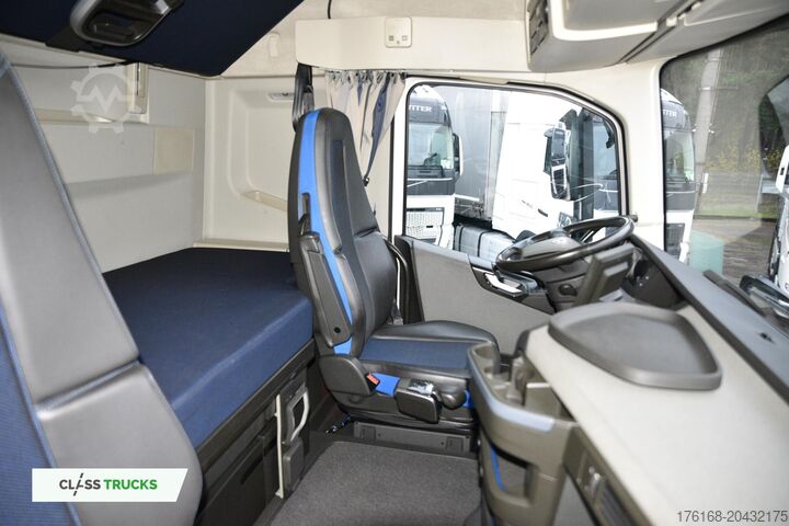 Standard tractor unit VOLVO FH 460 Globetrotter XL Varios i-Save