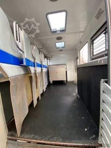 Viehtransporter LKW MAN 12 220 5 Pferde Wohnung