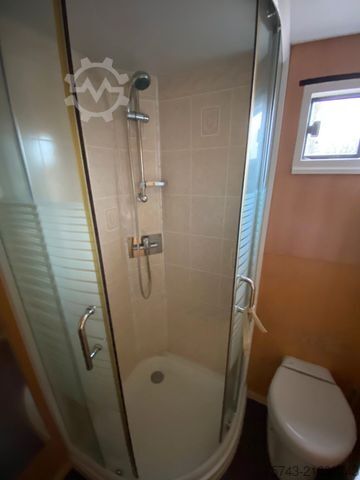 Viehtransporter LKW MAN 12 220 5 Pferde Wohnung