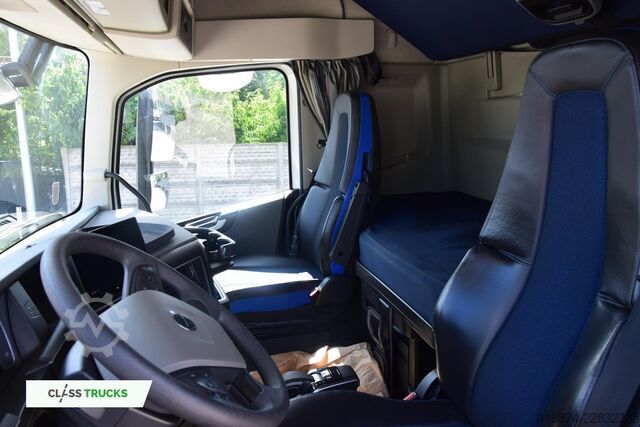 Standard tractor unit VOLVO FH 500 XL i-ParkCool ACC