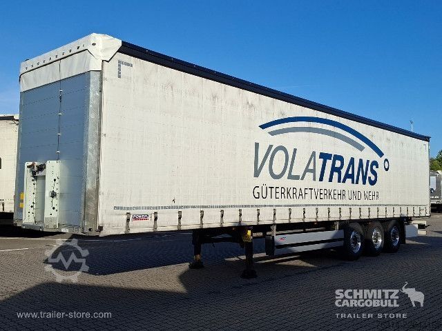 Auflieger mit Pritsche & Plane Schmitz Cargobull Curtainsider Standard Getränke