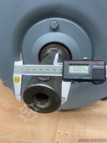 Drehstrom Elektromotor 55 kW Drehstrommotor; Kraftstrommotor, E-Motor, Käfigläufer, Asynchronmotor, VEM IE3-W41R 250M 2 LL TPM HW