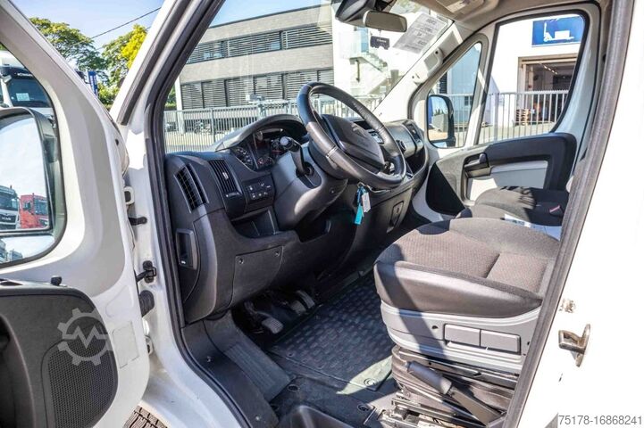 Personenbeförderung CITROEN JUMPER 2.2 HDI - 9 P.