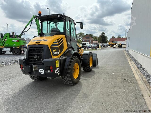 Komatsu WA100M-8E0 Komatsu WA100M-8E0