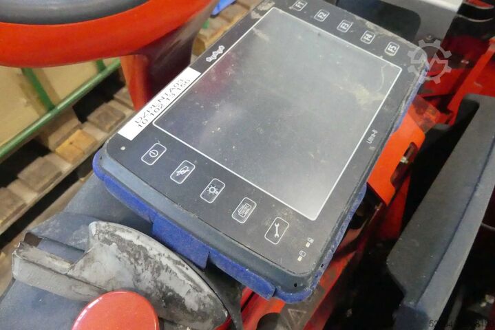 LINDE L14 high-lift pallet truck LINDE L14