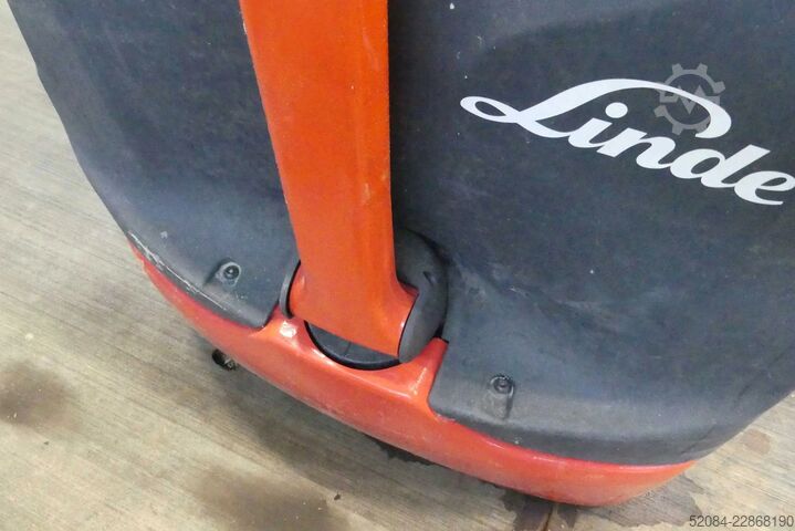 LINDE L14 high-lift pallet truck LINDE L14