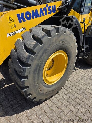 Komatsu WA320-8E0 Komatsu WA320-8E0