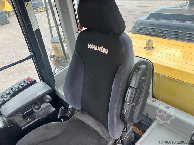 Komatsu WA470-8 Komatsu WA470-8