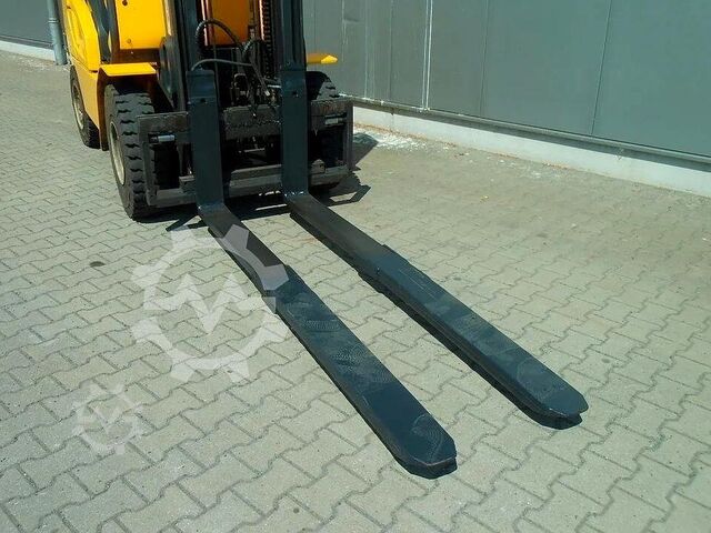 LP gas JUNGHEINRICH TFG 540 GE 400ZT