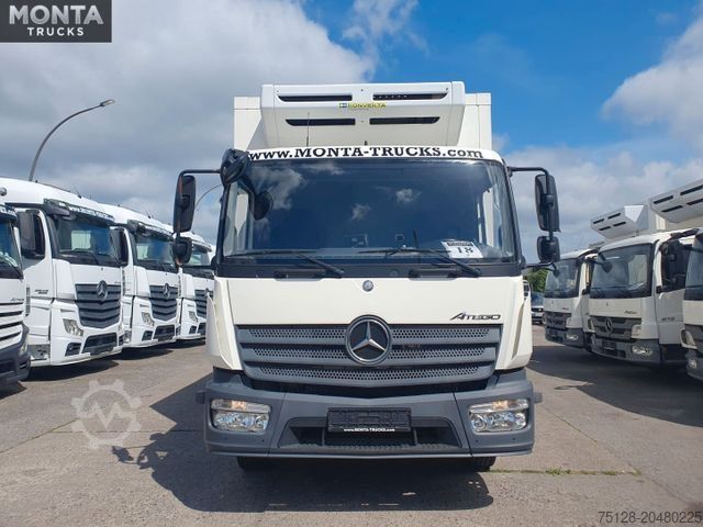 Transporter mit Koffer MERCEDES-BENZ Atego 818L, Kühlkoffer, Automatik, 3x Stück, TÜV