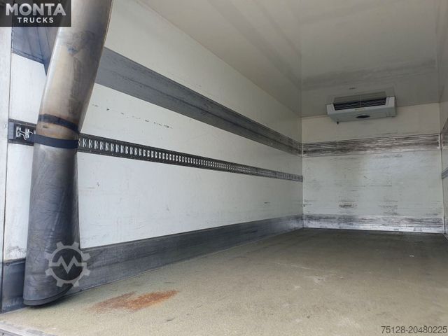 Transporter mit Koffer MERCEDES-BENZ Atego 818L, Kühlkoffer, Automatik, 3x Stück, TÜV